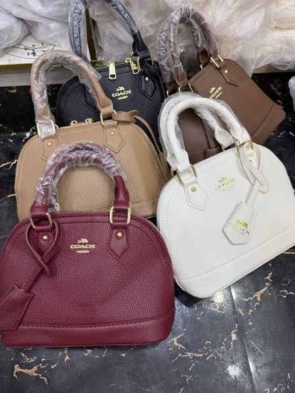 Plain coach
